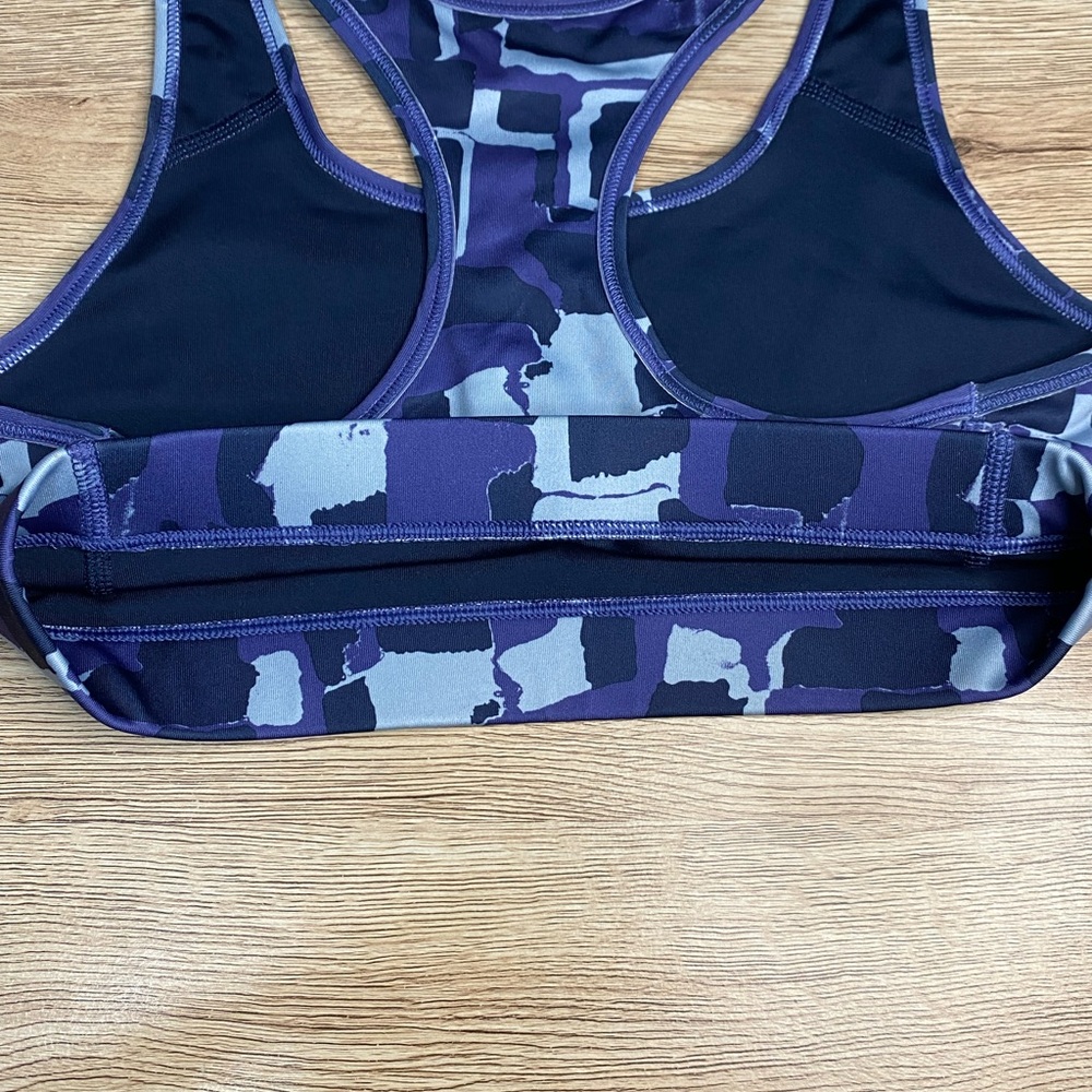 Nike Dri-Fit Sports Bra Size: M - Picture 5 of 5